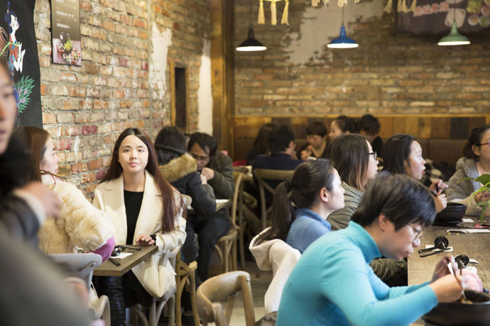 在春暖花開的季節(jié)，圓你一個開店的夢
